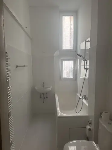 4 Zimmer Wohnung mit 95 m² in Frankfurt am Main – Bild 1