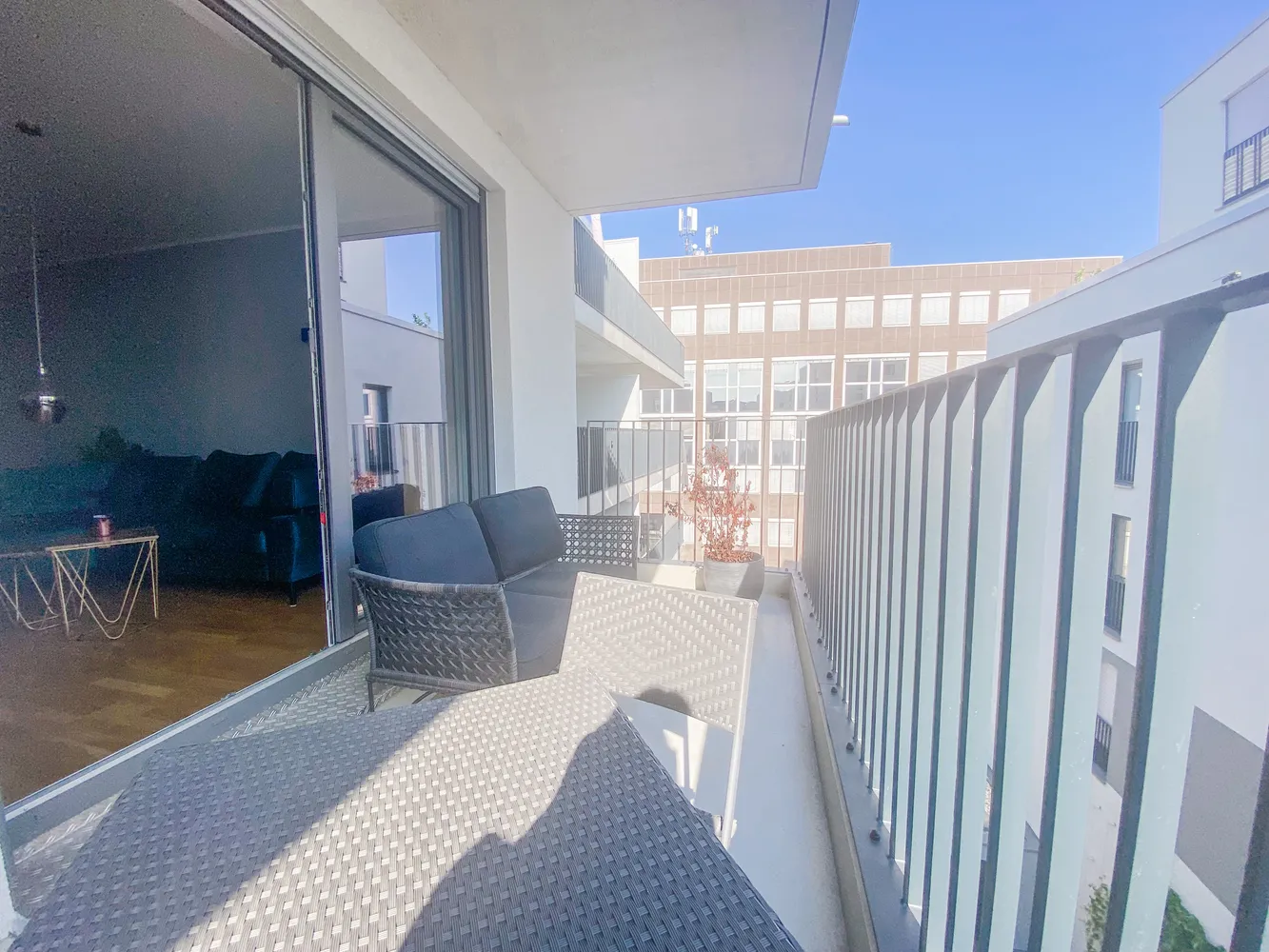 2 Zimmer Wohnung mit 63 m² in Frankfurt am Main – Bild 7