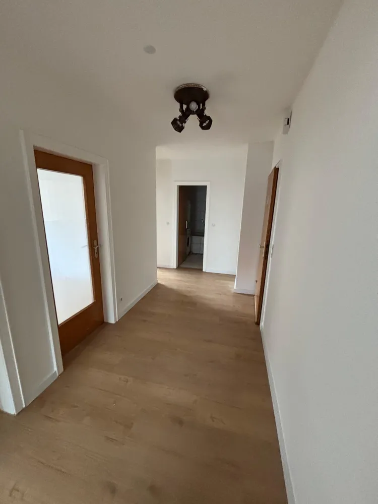 3 room apartment with 77 m² in Leverkusen – Photo 2