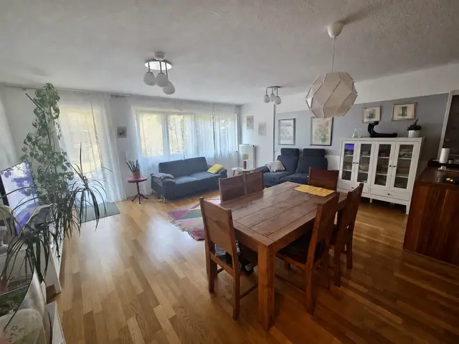 4 Zimmer Wohnung mit 133 m² in Bonn – Bild 1