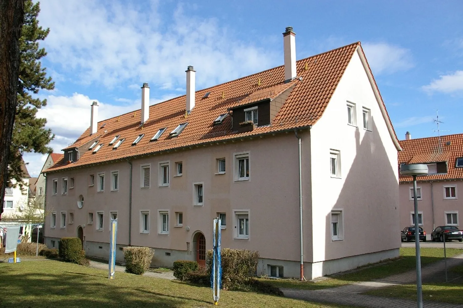 5 Zimmer Wohnung mit 74 m² in Stuttgart – Bild 1