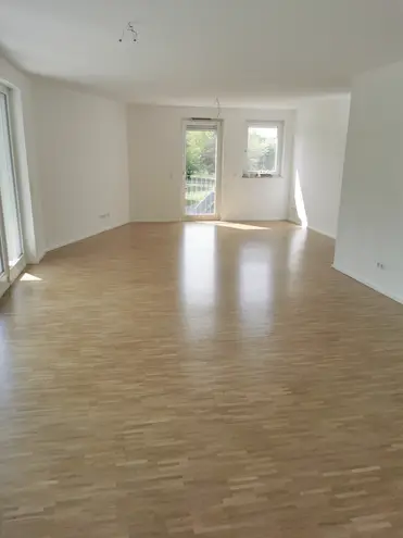 3 Zimmer Wohnung mit 100 m² in Frankfurt am Main – Bild 2