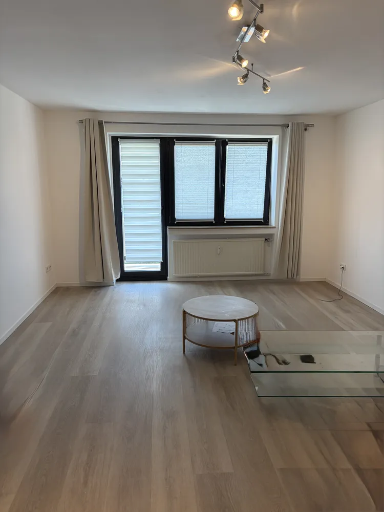 2 Zimmer Wohnung mit 56 m² in Düsseldorf – Bild 3