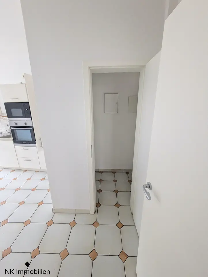 8 Zimmer Wohnung mit 222 m² in Werdau – Bild 6