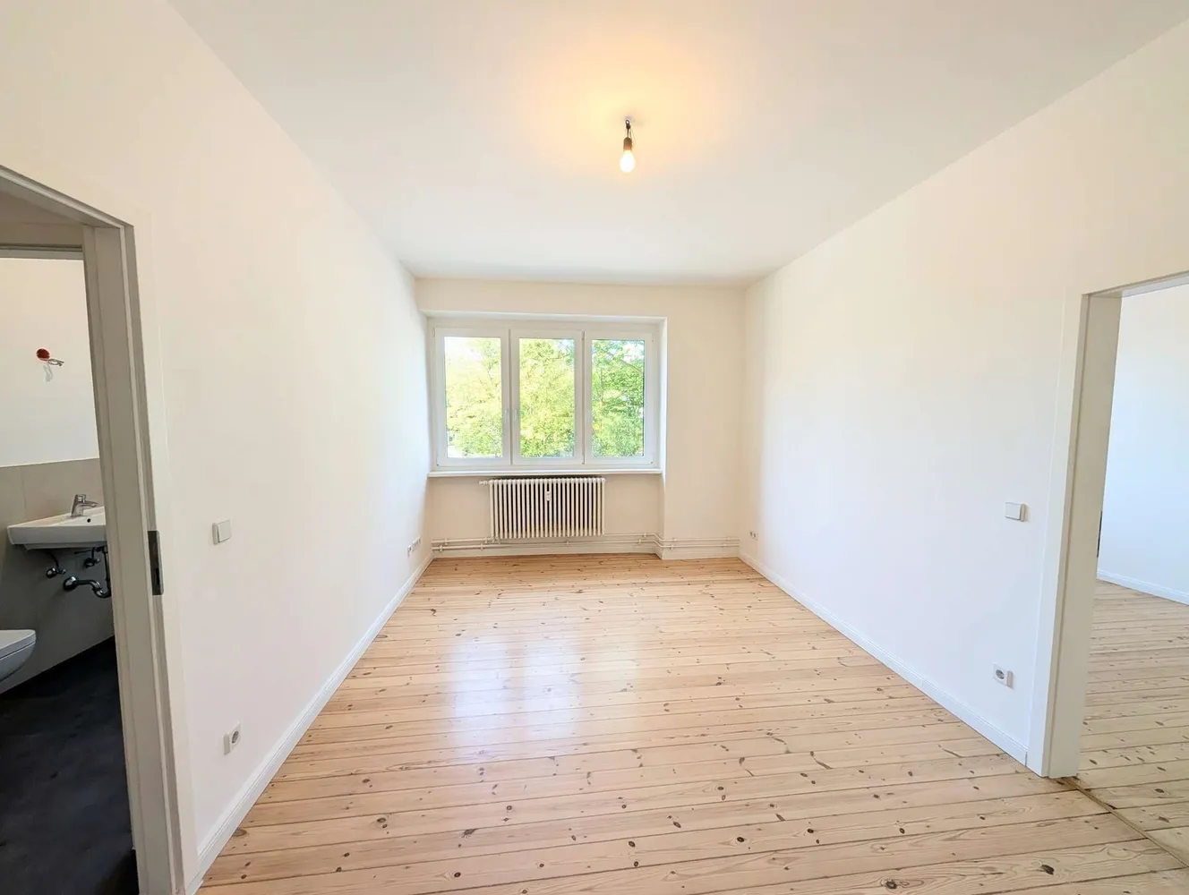 2 Zimmer Wohnung mit 65 m² in Berlin – Bild 4