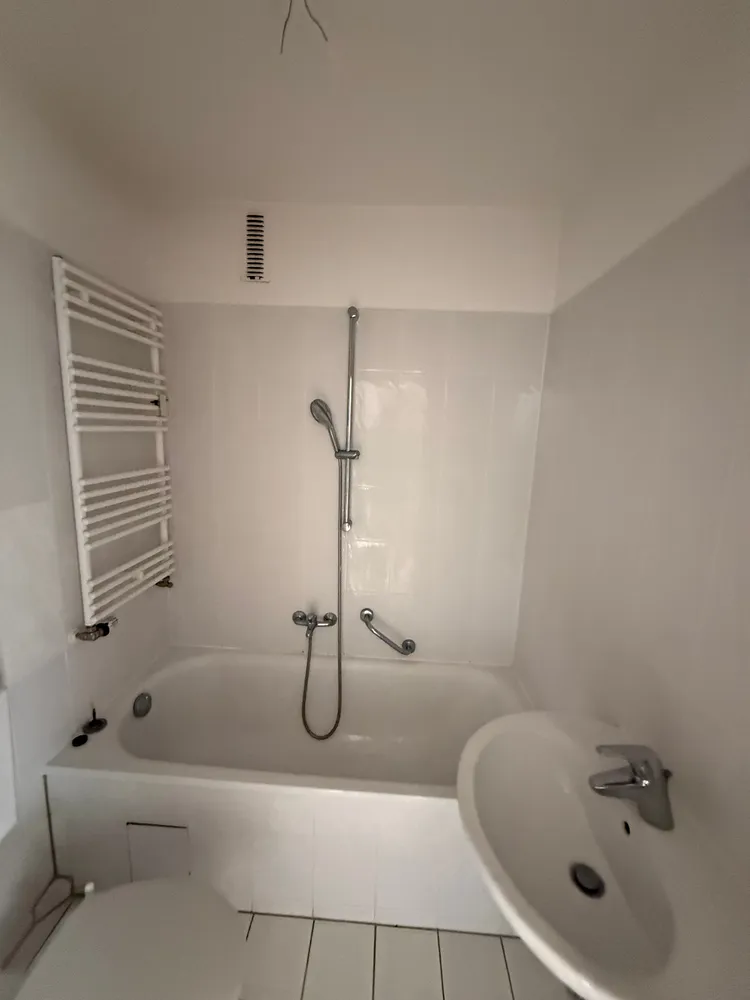 1 room apartment with 30 m² in Munich – Photo 4