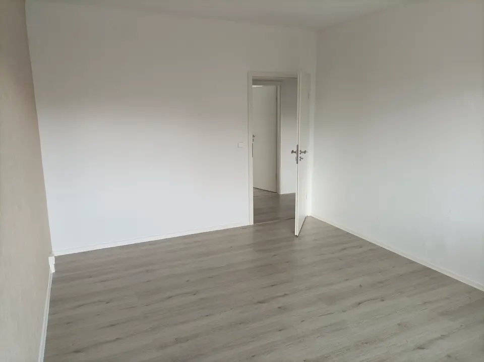 3 Zimmer Wohnung mit 61 m² in Halle (Saale) – Bild 3