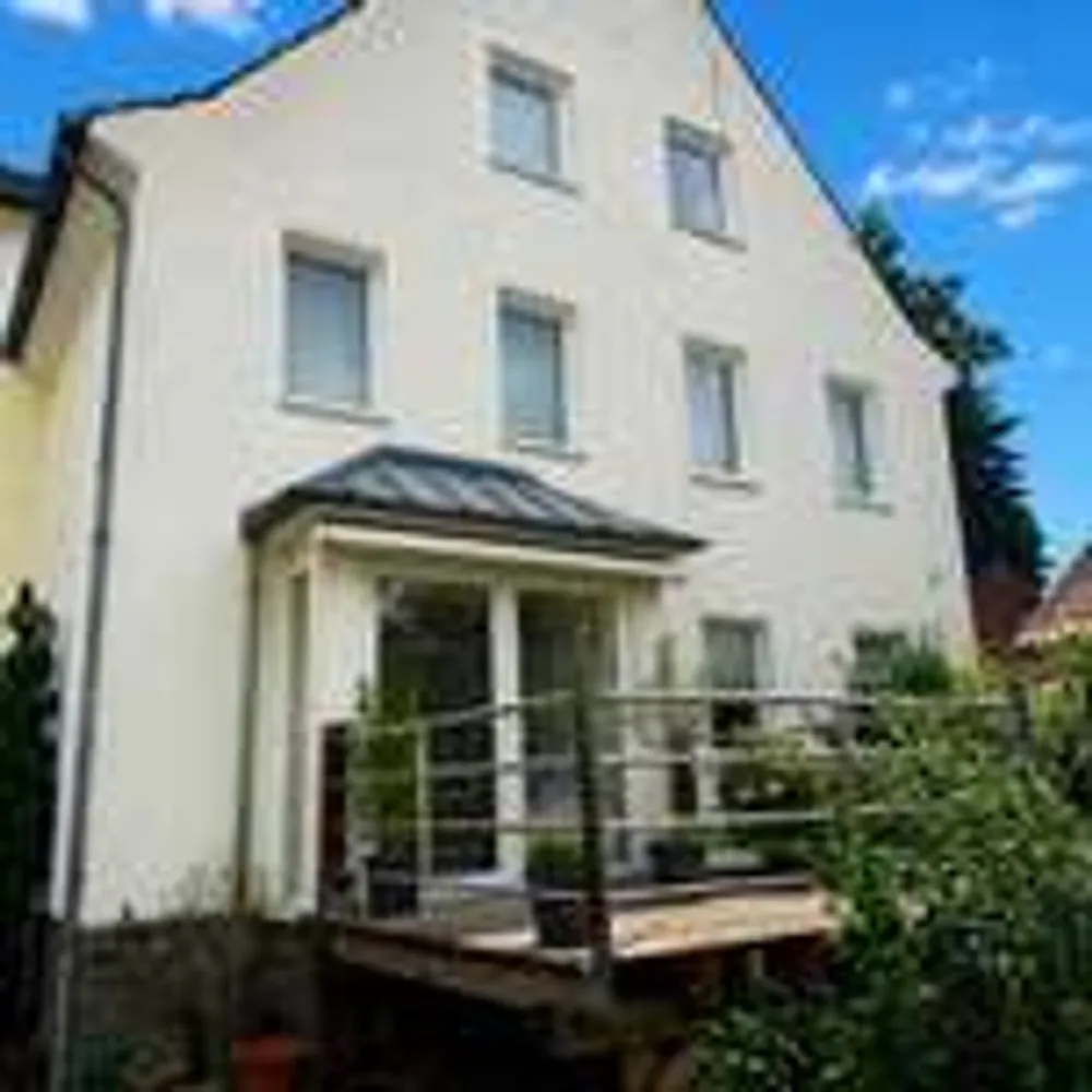 2 room apartment with 82 m² in Cologne – Photo 1