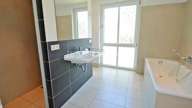 4 Zimmer Wohnung mit 165 m² in Hamburg – Bild 8