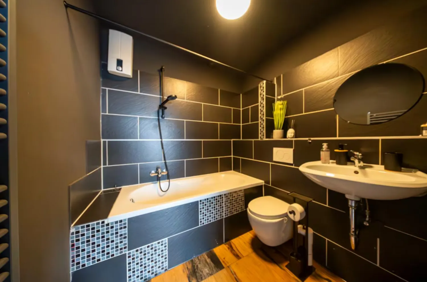 2 room apartment with 62 m² in Cologne – Photo 4