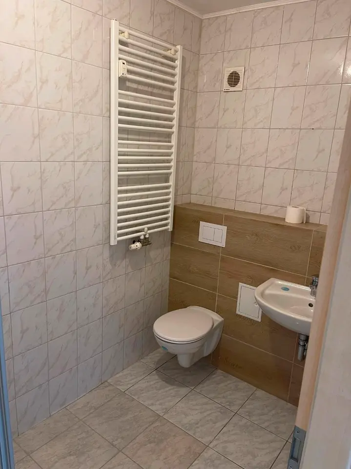 2 Zimmer Wohnung mit 50 m² in Altenburg – Bild 10