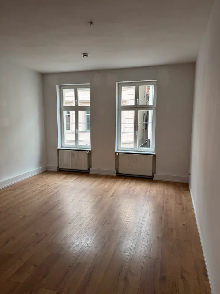 3 Zimmer Wohnung mit 104 m² in Brandenburg an der Havel – Bild 1