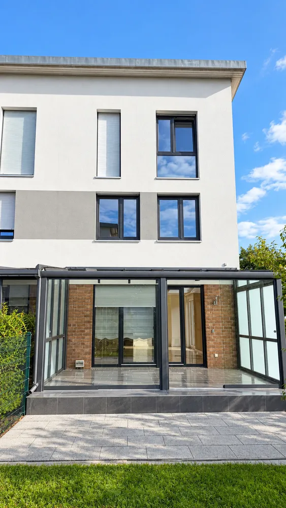 4 Zimmer Haus mit 140 m² in Hamburg – Bild 1