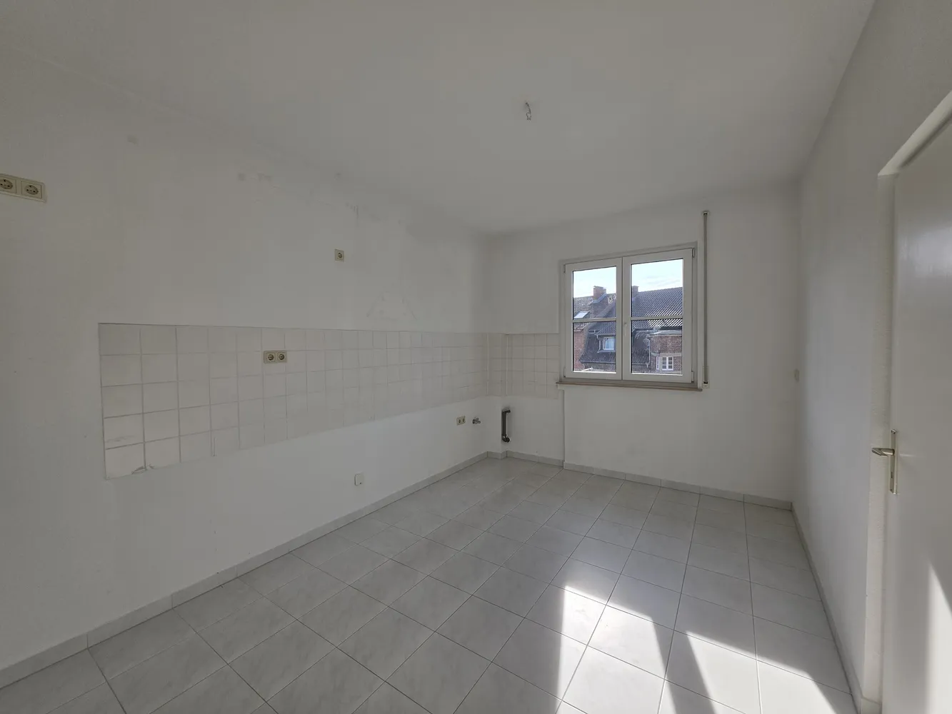 3 Zimmer Wohnung mit 94 m² in Mannheim – Bild 4