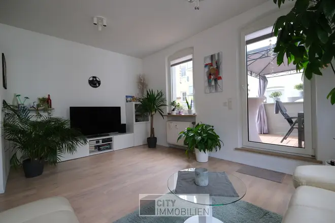 4 Zimmer Wohnung mit 105 m² in Nürnberg – Bild 3