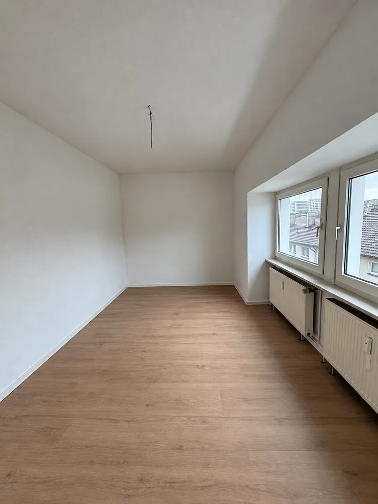 2 room apartment with 67 m² in Wuppertal – Photo 3