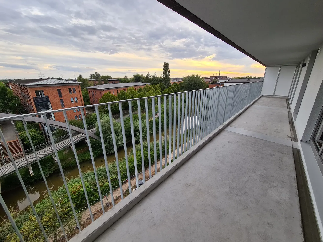 3 Zimmer Wohnung mit 91 m² in Hamburg – Bild 2