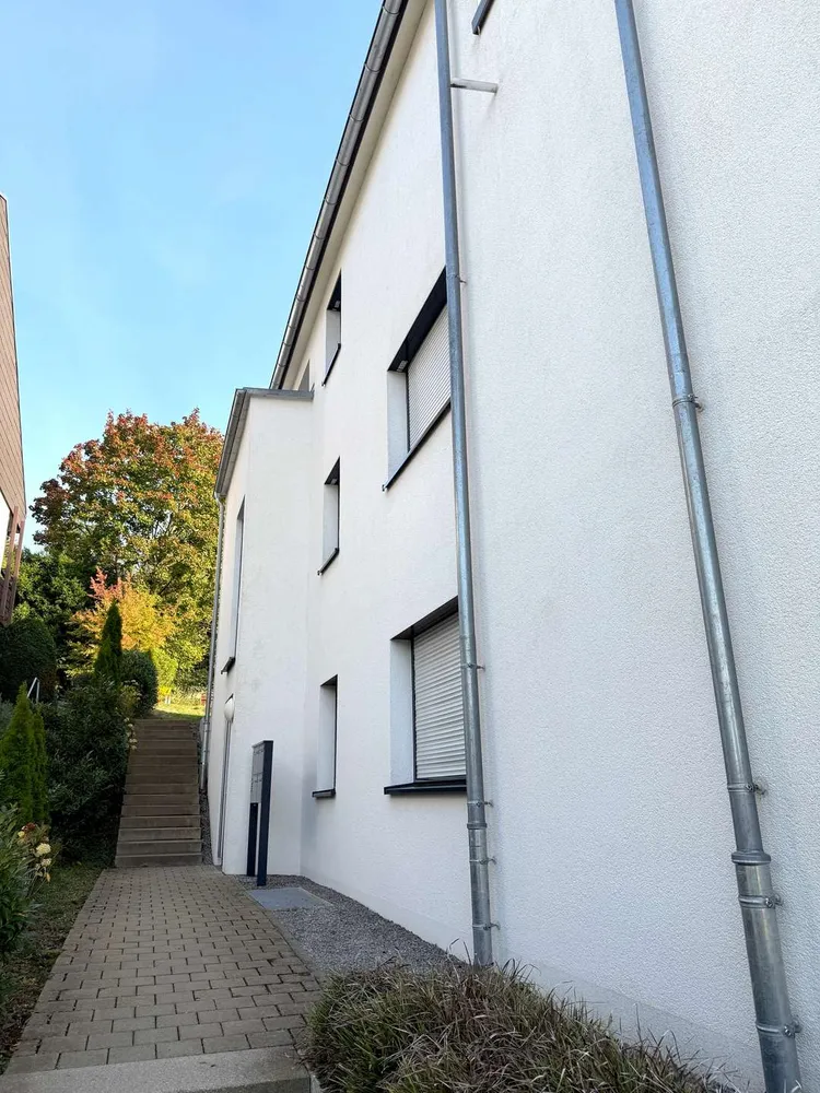 4 room apartment with 107 m² in Esslingen am Neckar – Photo 2