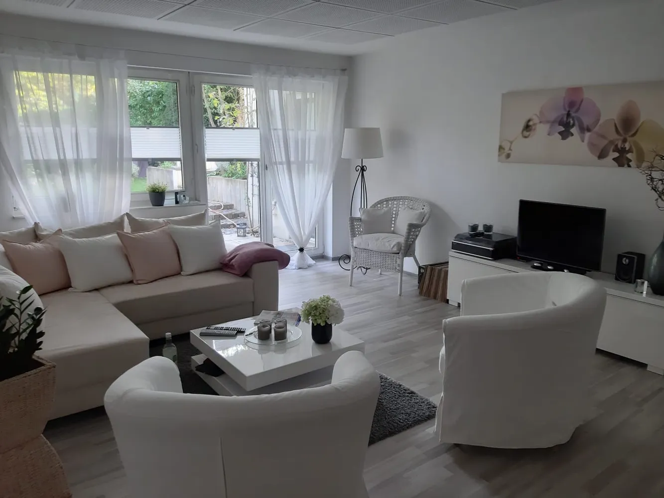 2 room apartment with 64 m² in Cologne – Photo 9