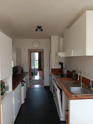 3 Zimmer Wohnung mit 110 m² in Berlin – Bild 2