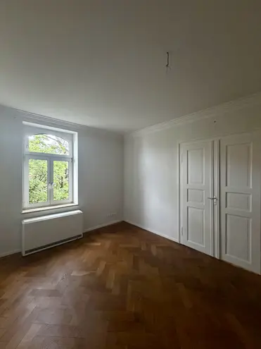 4 Zimmer Wohnung mit 130 m² in München – Bild 9