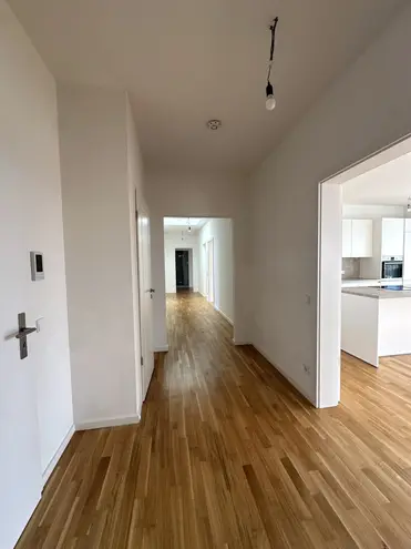 5 Zimmer Wohnung mit 173 m² in Berlin – Bild 10