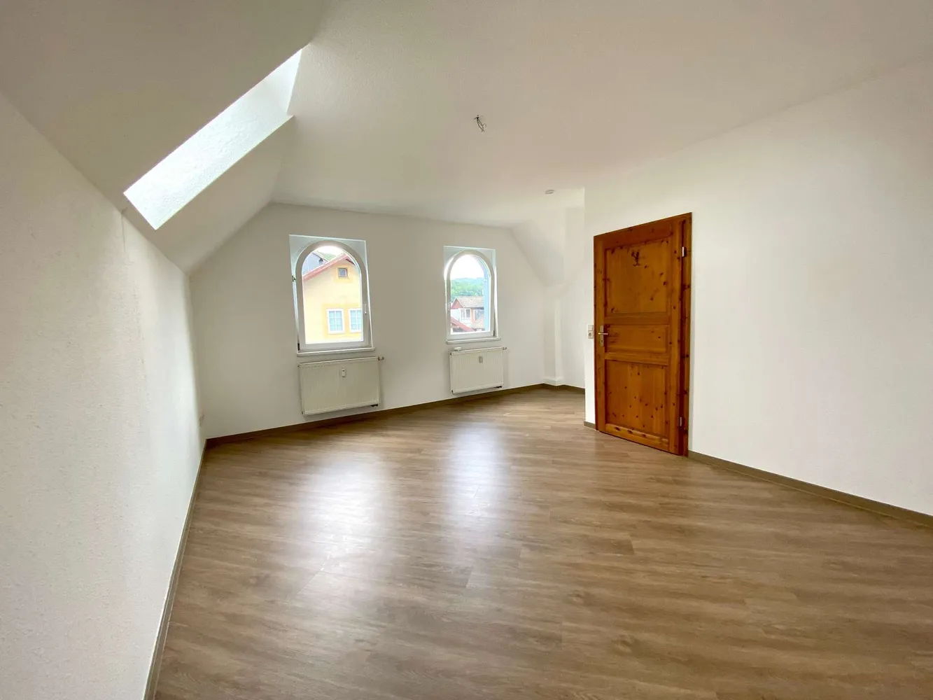 2 Zimmer Wohnung mit 65 m² in Sonneberg – Bild 6