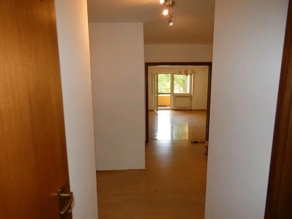 2 Zimmer Wohnung mit 61 m² in Regensburg – Bild 5