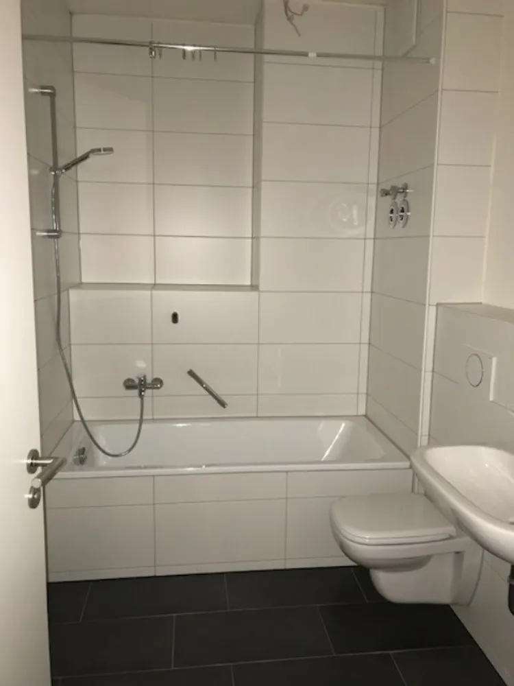 2 Zimmer Wohnung mit 58 m² in Karlsruhe – Bild 4