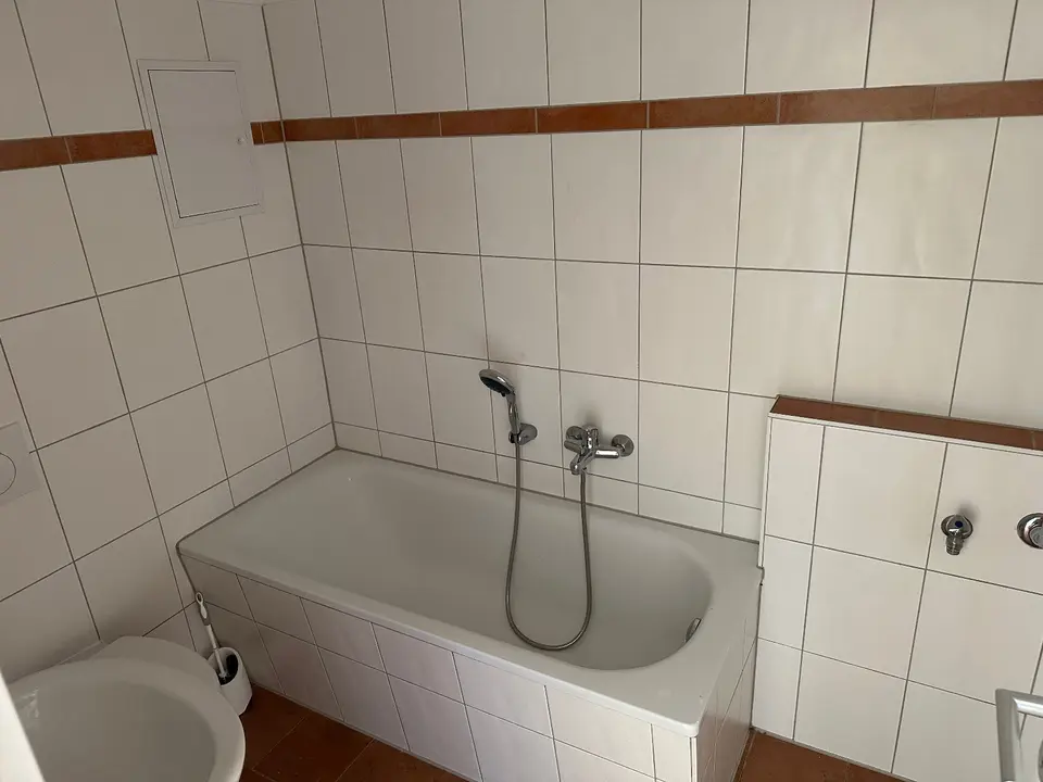 3 Zimmer Wohnung mit 55 m² in Altenburg – Bild 5