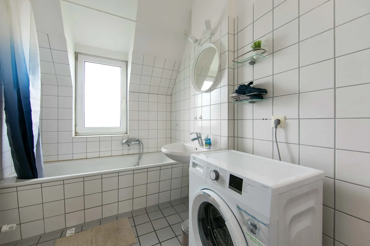 Shared room with 14 m² in Berlin – Photo 3