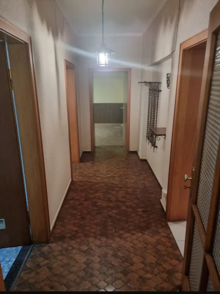2 Zimmer Wohnung mit 90 m² in Saarbrücken – Bild 3