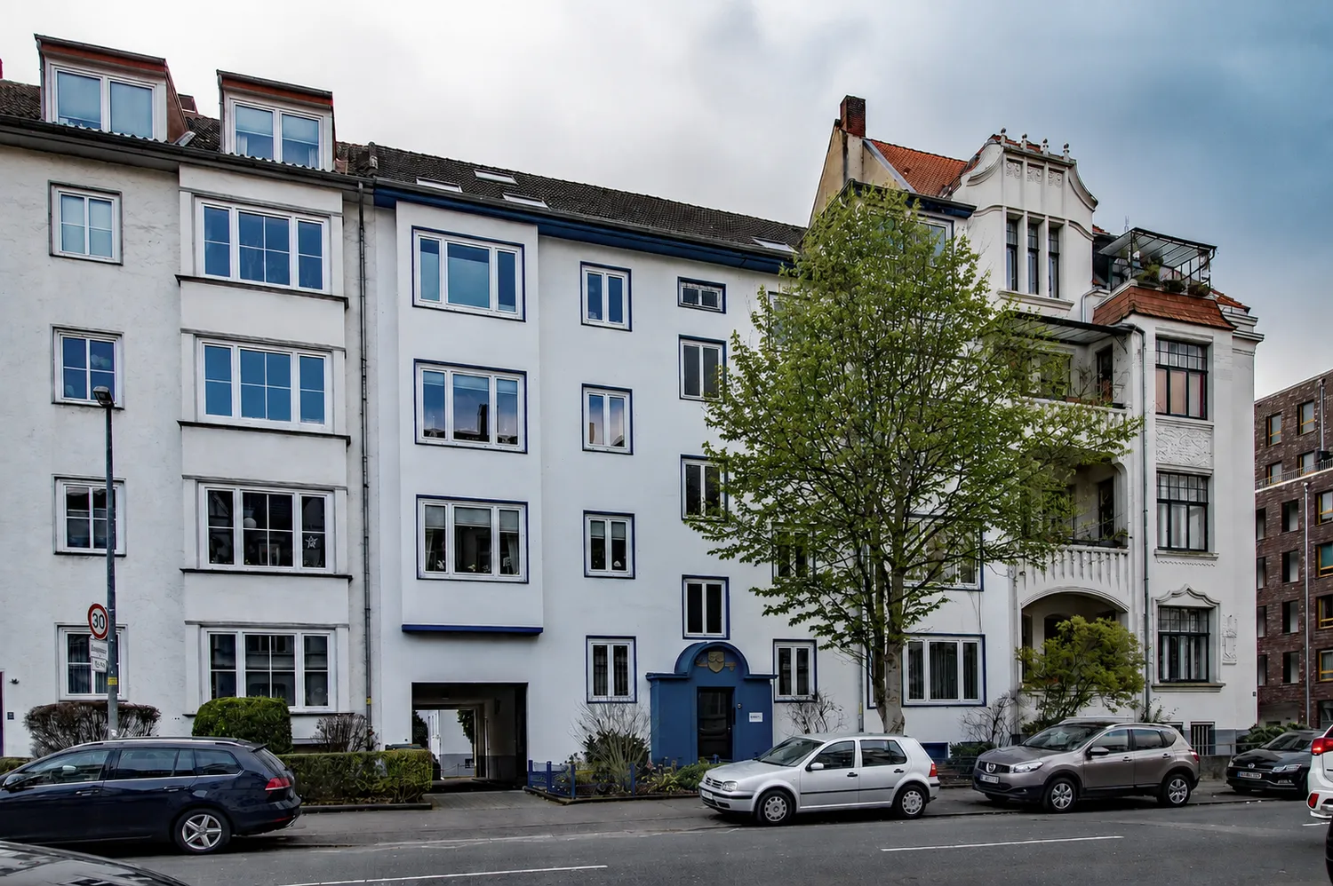 4 Zimmer Wohnung mit 107 m² in Hannover – Bild 1