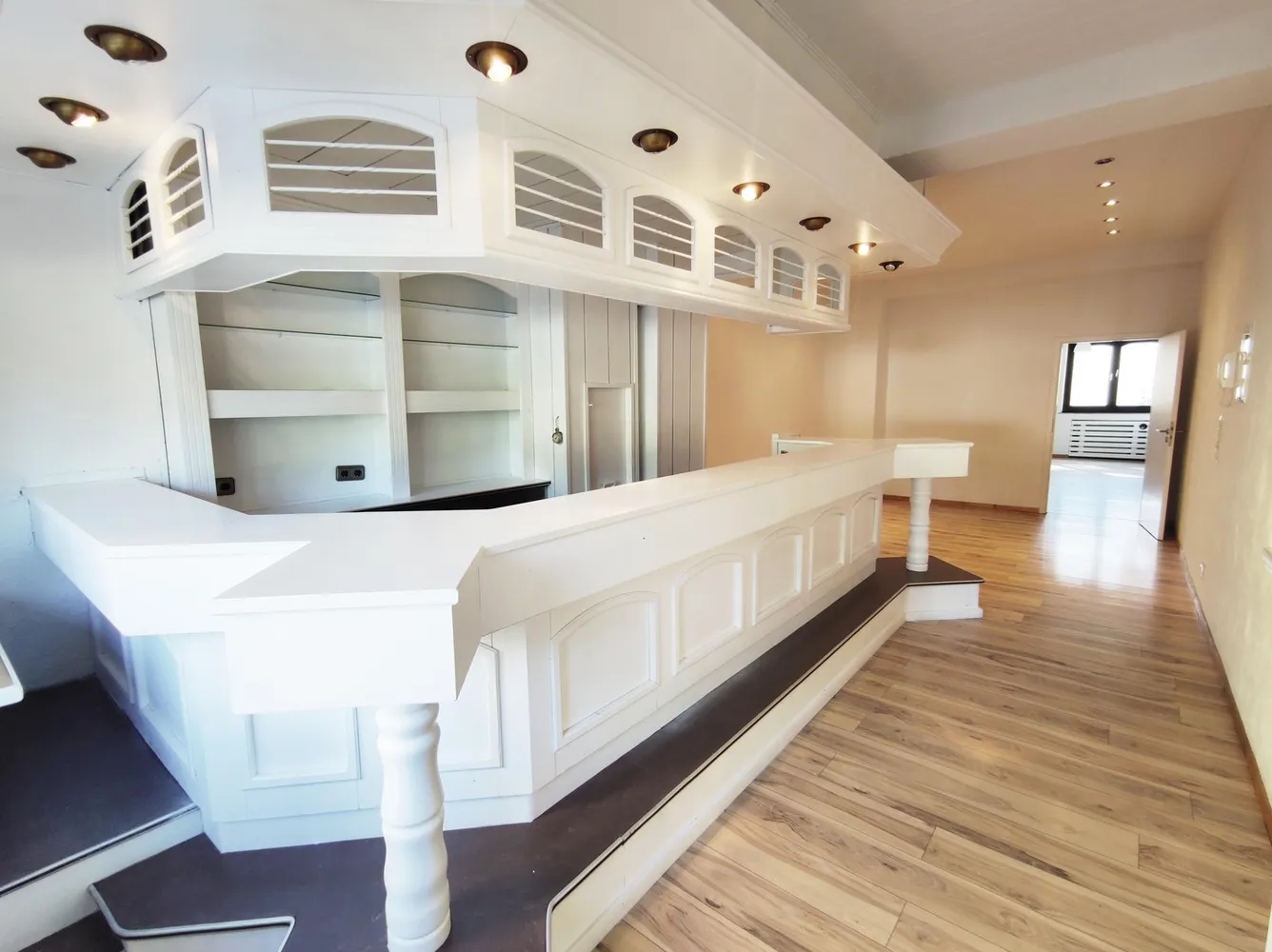 2 Zimmer Wohnung mit 72 m² in Düren – Bild 2