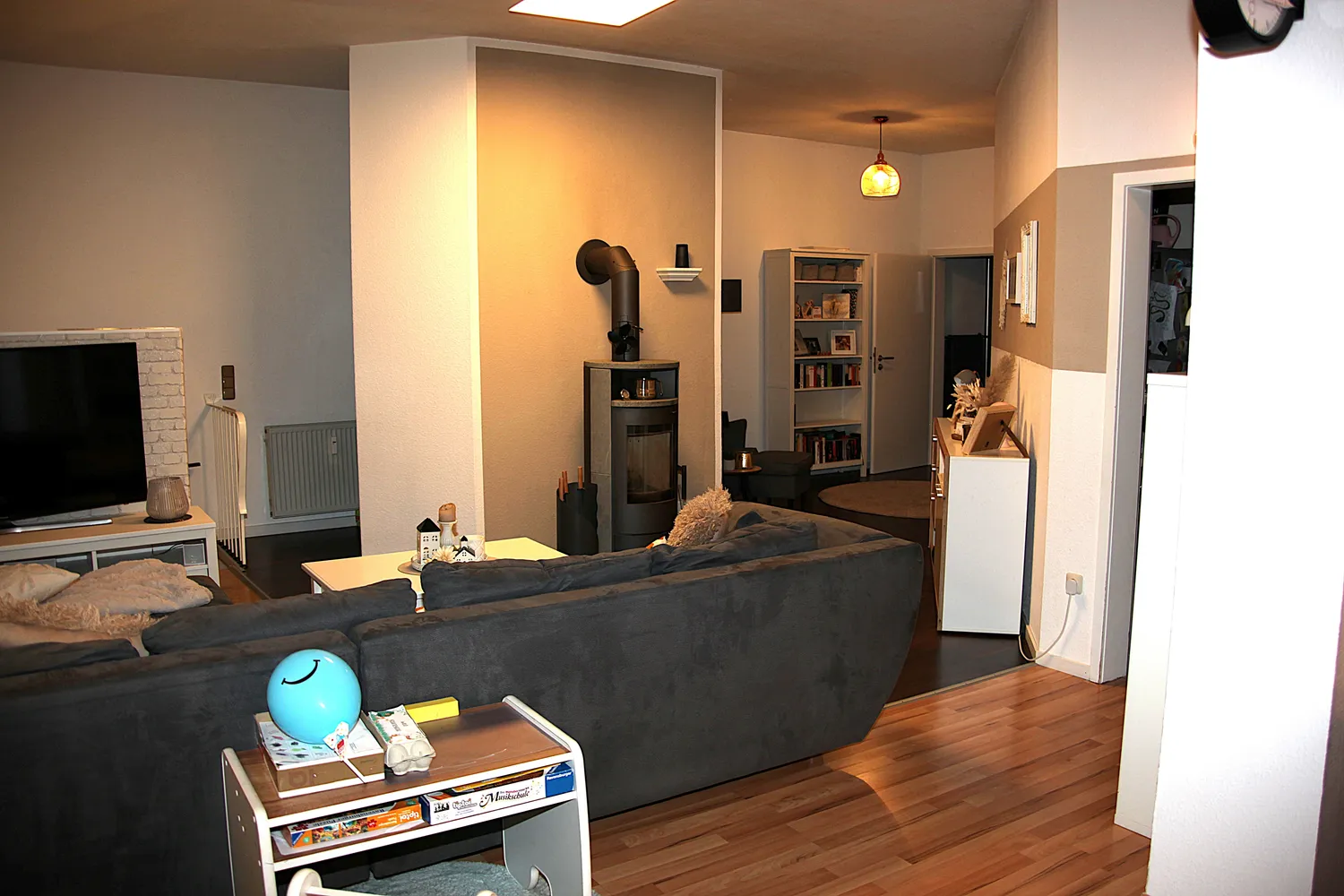 6 Zimmer Wohnung mit 141 m² in Aschaffenburg – Bild 2