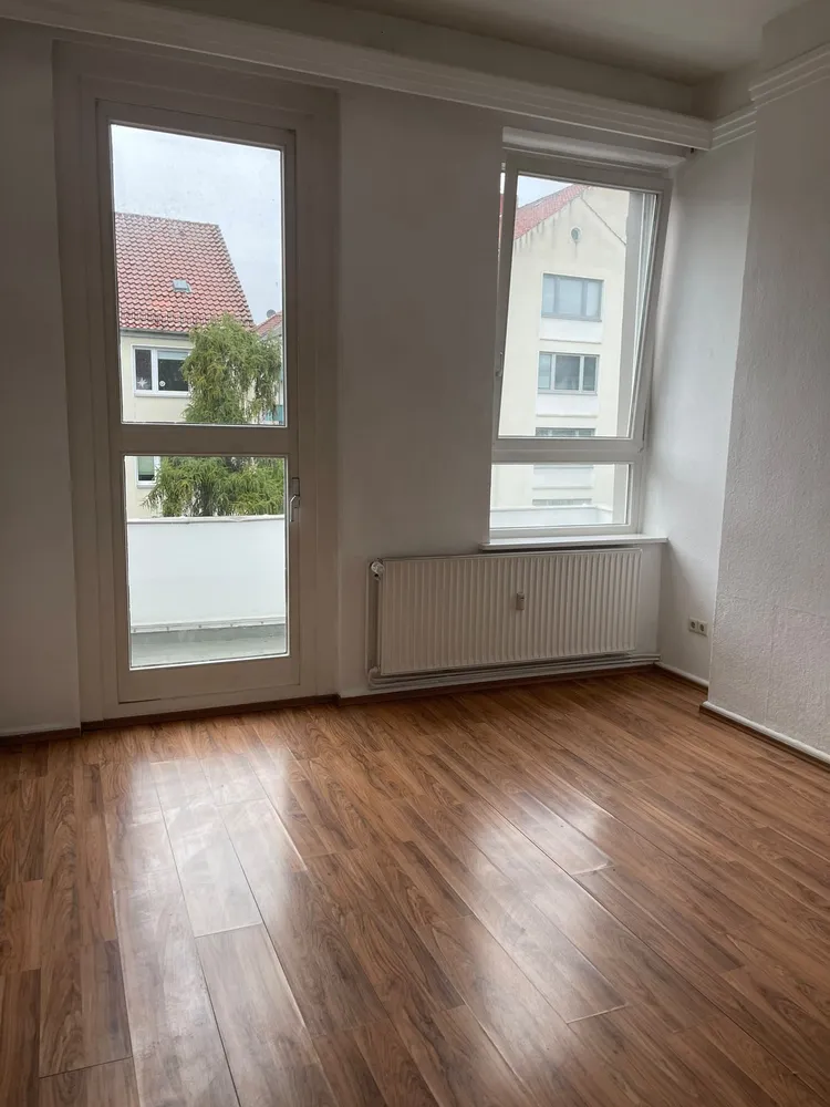 2 Zimmer Wohnung mit 44 m² in Hannover – Bild 1
