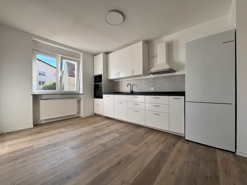 9 Zimmer Haus mit 138 m² in Saarbrücken – Bild 1