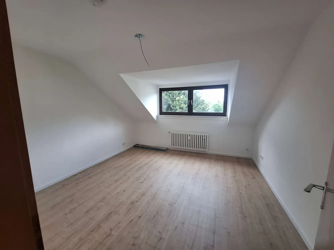 4 Zimmer Wohnung mit 83 m² in Bergisch Gladbach – Bild 8