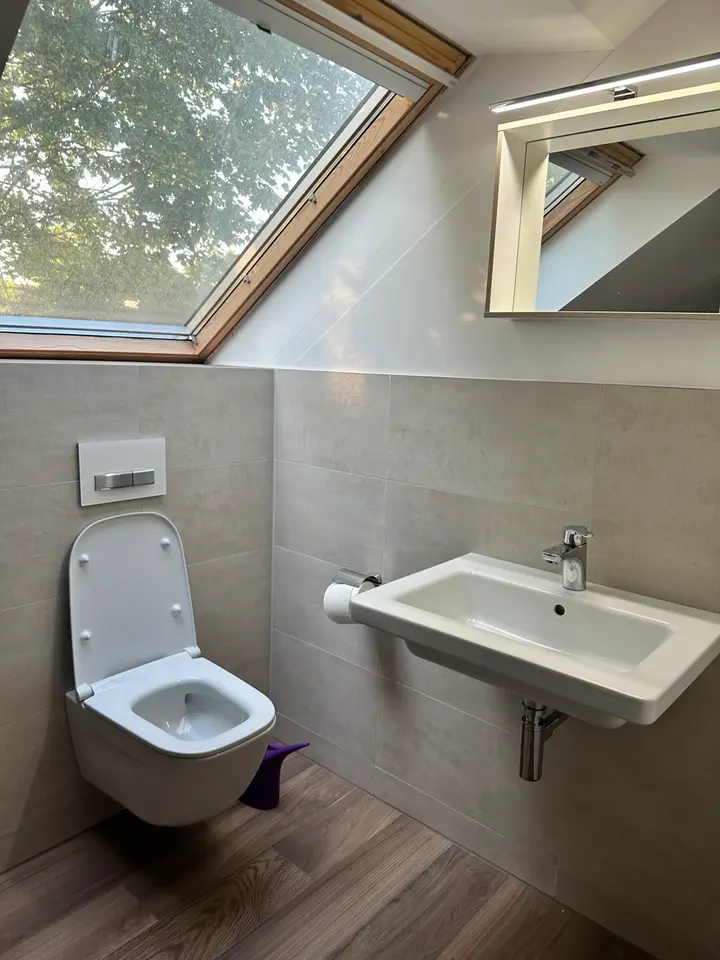 WG-Zimmer mit 166 m² in Erkrath – Bild 5