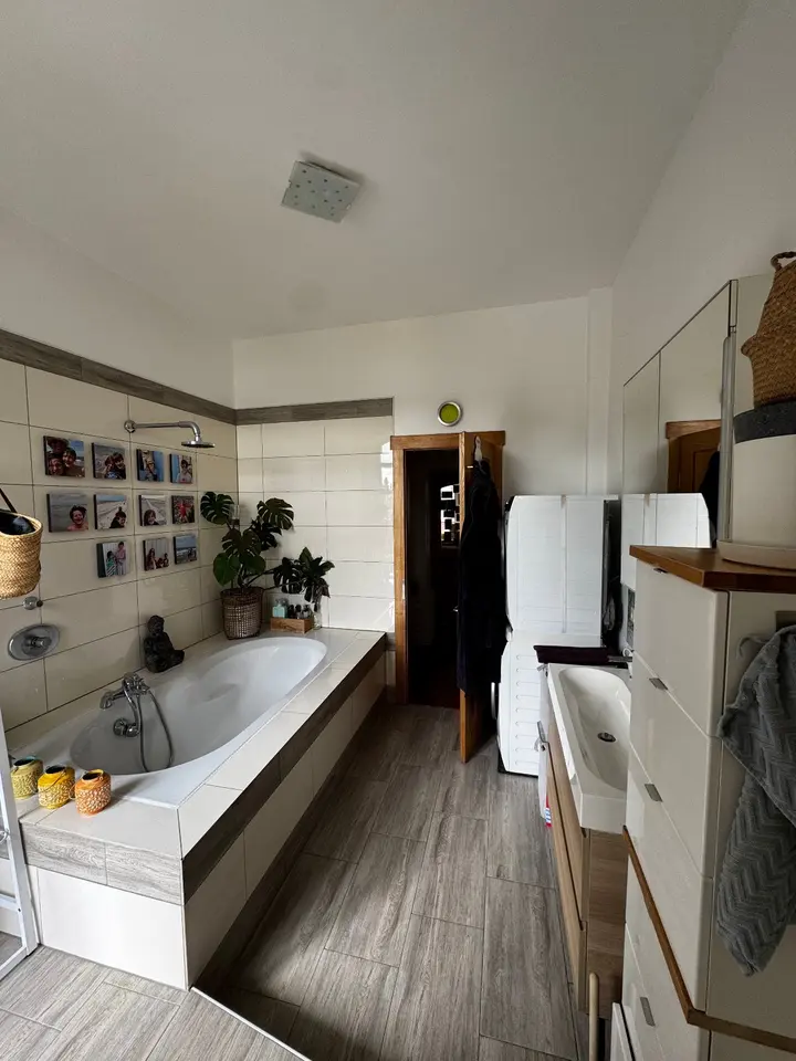 5 Zimmer Wohnung mit 130 m² in Düsseldorf – Bild 5