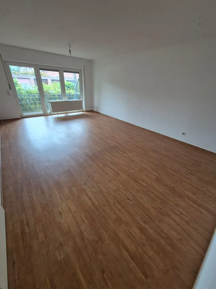 2 Zimmer Wohnung mit 67 m² in Krefeld – Bild 3