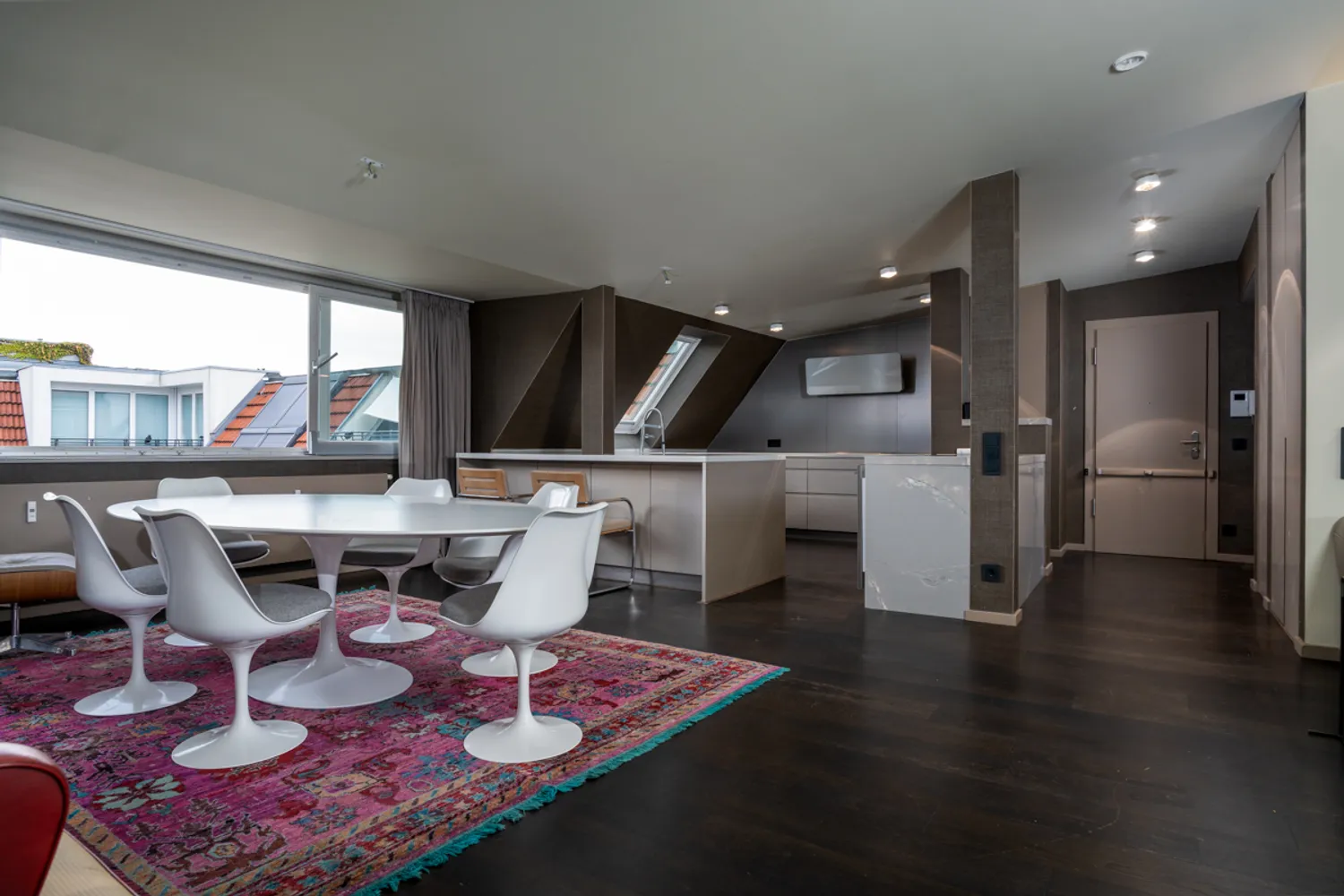 4 Zimmer Wohnung mit 160 m² in Berlin – Bild 2