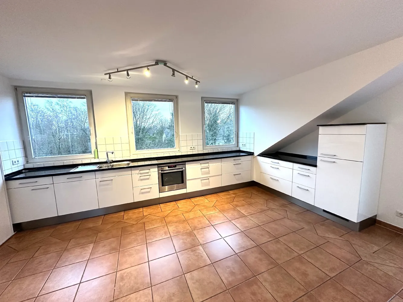 3 Zimmer Wohnung mit 130 m² in Düsseldorf – Bild 6