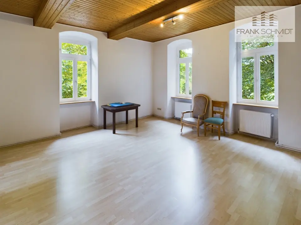 13 room house with 380 m² in Limburg an der Lahn – Photo 8