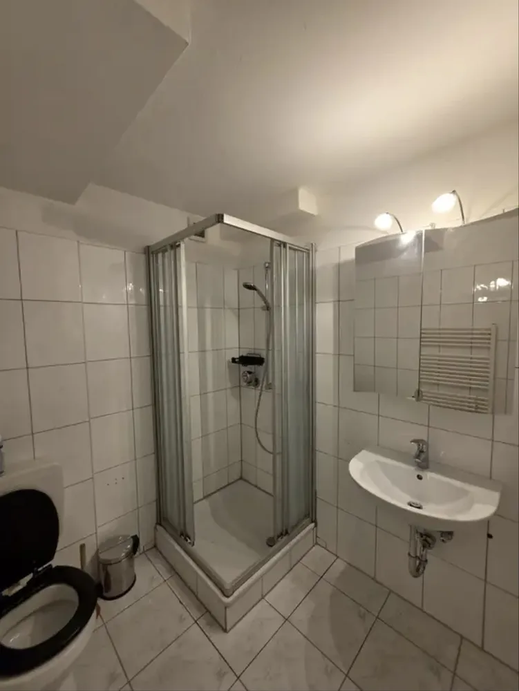 2 Zimmer Wohnung mit 50 m² in Köln – Bild 3