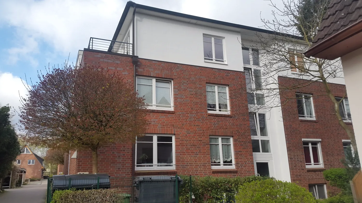 3 Zimmer Wohnung mit 87 m² in Hamburg – Bild 2