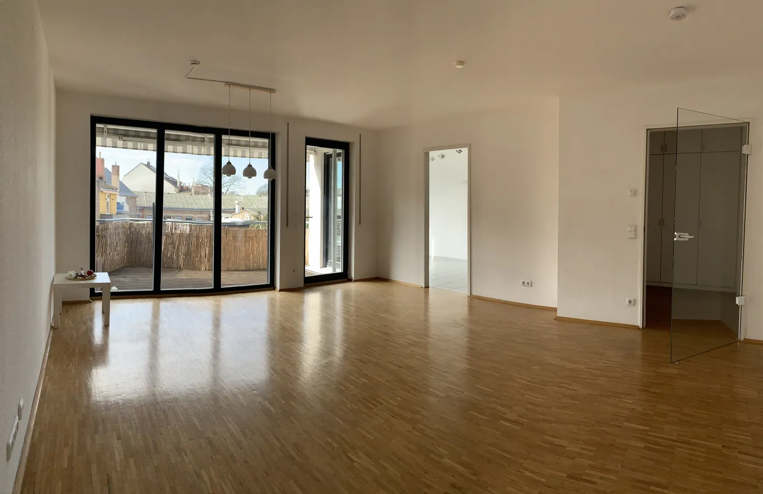 2 Zimmer Wohnung mit 77 m² in Bonn – Bild 4