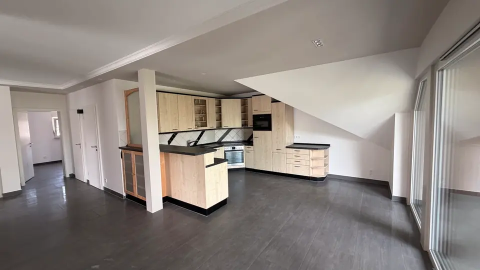 4 Zimmer Wohnung mit 150 m² in Gießen – Bild 4
