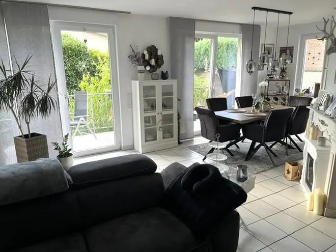 3 Zimmer Wohnung mit 92 m² in Köln – Bild 2