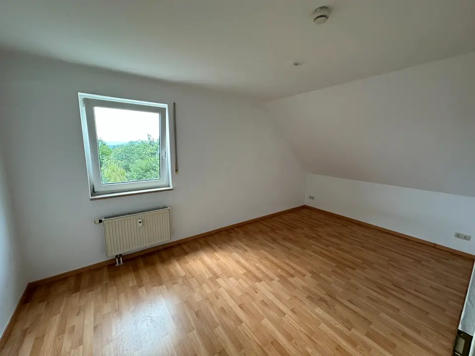 3 Zimmer Wohnung mit 69 m² in Sonneberg – Bild 2